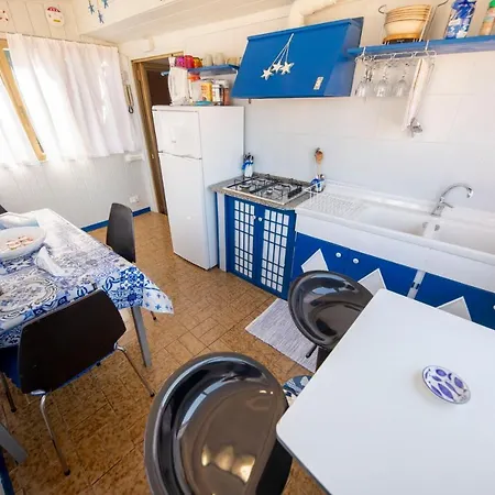 A Lampara Apartment Cefalu